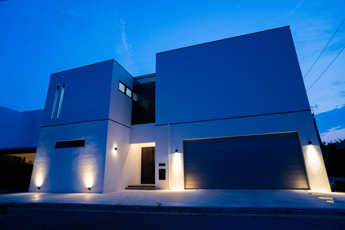 読谷村　オーシャンビュー築浅５LDKデザイナーズ VILLA